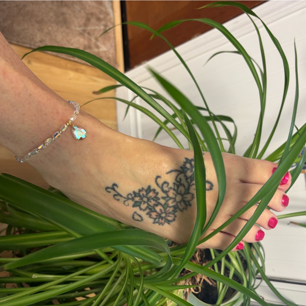 *ANKLET* S. Steel AB Clear Teardrop with AB Clear Crystal Stretchy Anklet - Picture 5 of 7